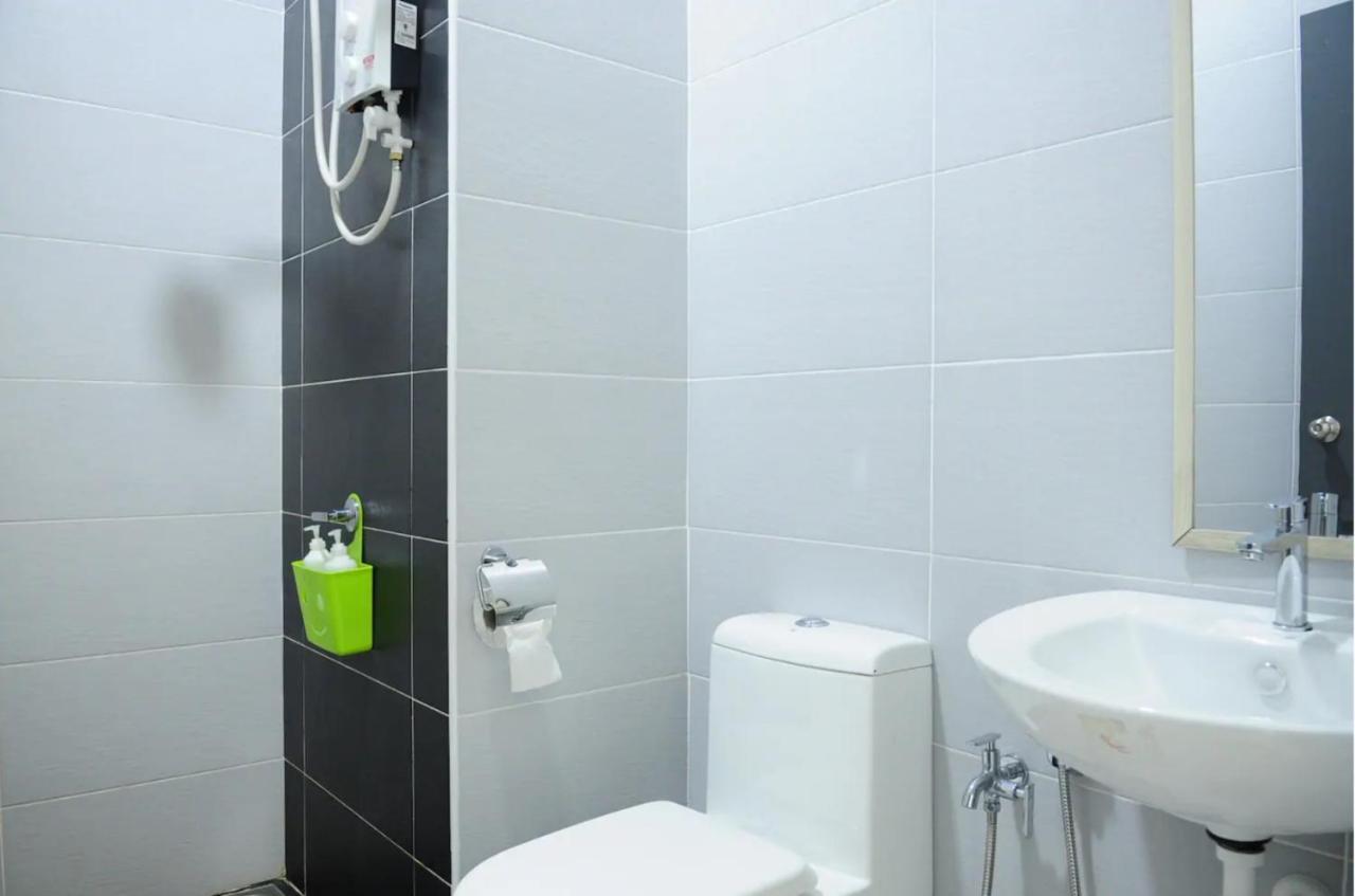 Austin 18 Ikea - Aeon Appartement Johor Bahru Buitenkant foto