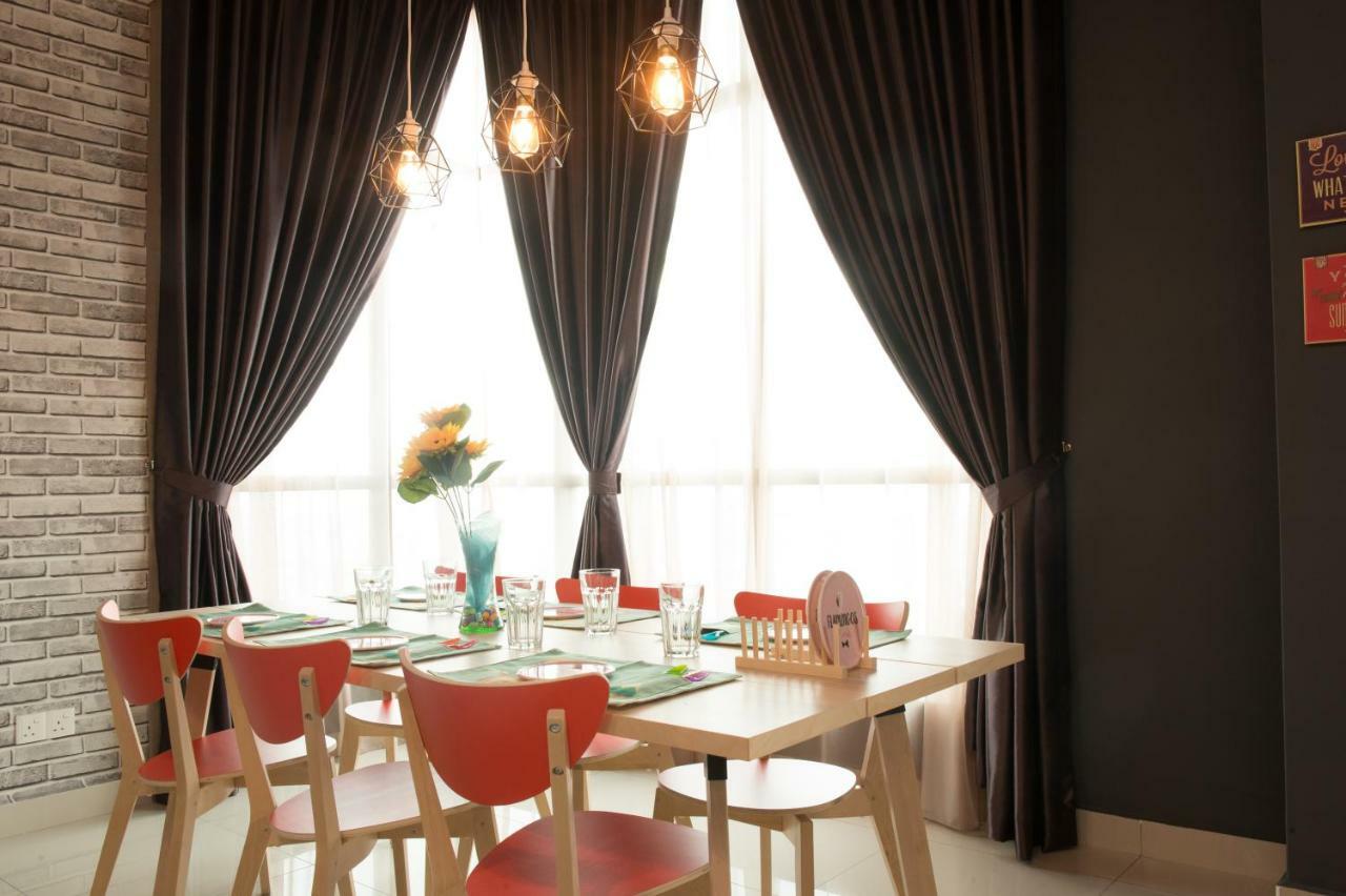 Austin 18 Ikea - Aeon Appartement Johor Bahru Buitenkant foto